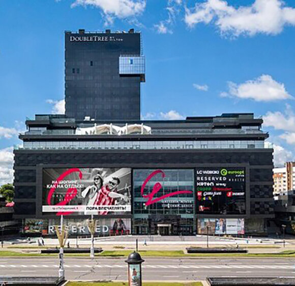Внутренняя реклама в Galleria Minsk