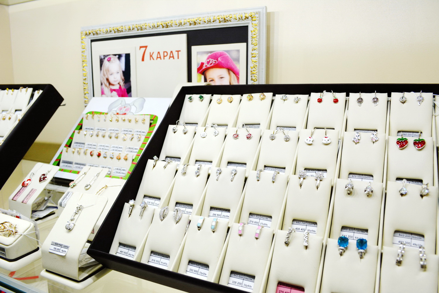 Сеть ювелирных магазинов «7 карат» планирует выйти на новых зарубежных поставщиков - Фото 5
