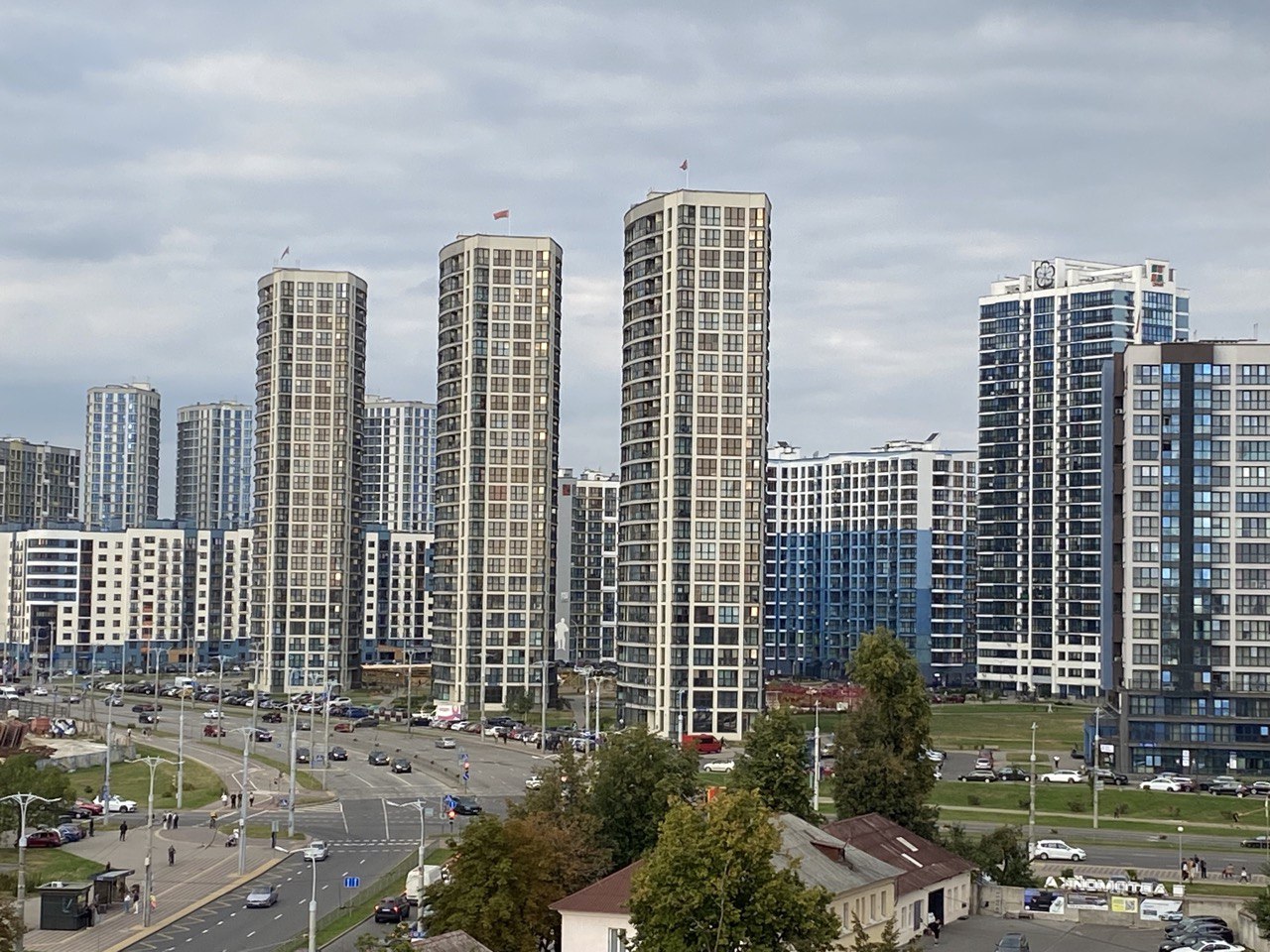 Жилой район Минск-Мир с новостройками в городе Минске